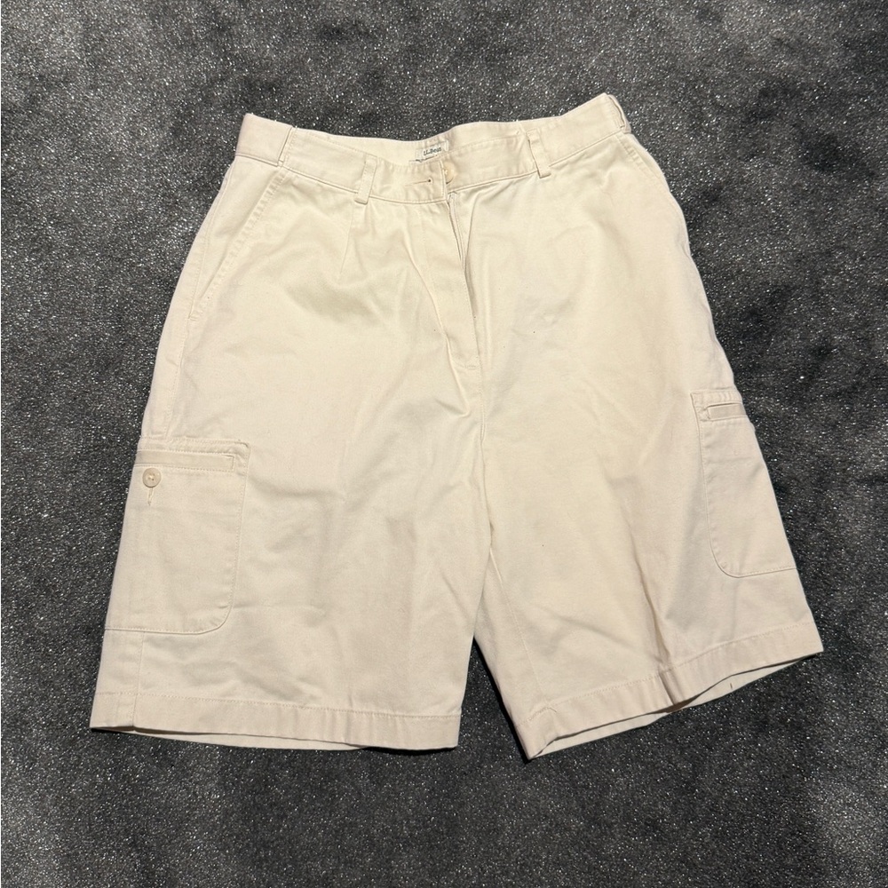 L. L. Bean vintage 90s tan cargo shorts